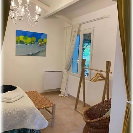 בית נופש **** Les Petites Mares **** Les Achards (Vendee)